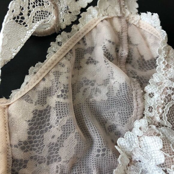 Free People Intimately white lace t strap bra, xs - Picture 7 of 11
